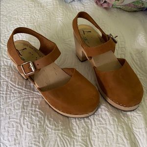 Lotta’s Low Heeled Swedish Clogs Leather